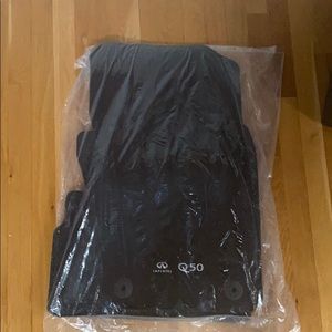 2018 Infinity Q50 Carpet Mats